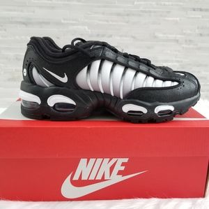 New NIKE Air Max Tailwind IV Grade School Sneakers